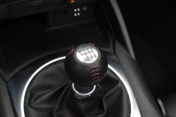 Mazda MX-5 1.5 SkyActiv-G 132 GT-M 18.925 km! / Camera / Leder / Keyless / Sportstoelen / Navigatie / DAB / Cruise Control