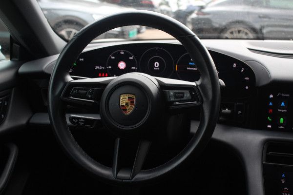Porsche Taycan Performance 84 kWh / Panoramadak / 360Camera / Luchtvering / 20'' / Dodehoek / Stuurverwarming / Getint glas / Stoelverwarming / Warmtepomp