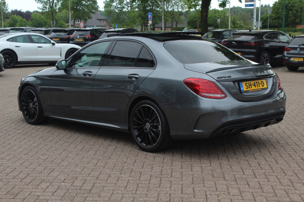 Mercedes-Benz C-Klasse 180 Sport Edition Premium Plus / Panoramadak / 360Camera / Burmester / Leder / 19'' / Sfeerverlichting / Memory seats / Nightpakket / Navigatie / Dodehoek / Cruise Control
