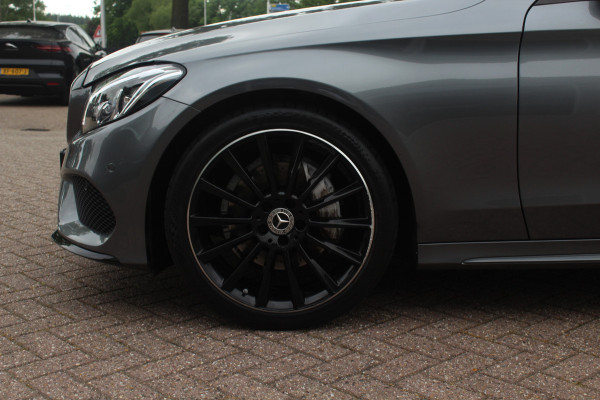 Mercedes-Benz C-Klasse 180 Sport Edition Premium Plus / Panoramadak / 360Camera / Burmester / Leder / 19'' / Sfeerverlichting / Memory seats / Nightpakket / Navigatie / Dodehoek / Cruise Control