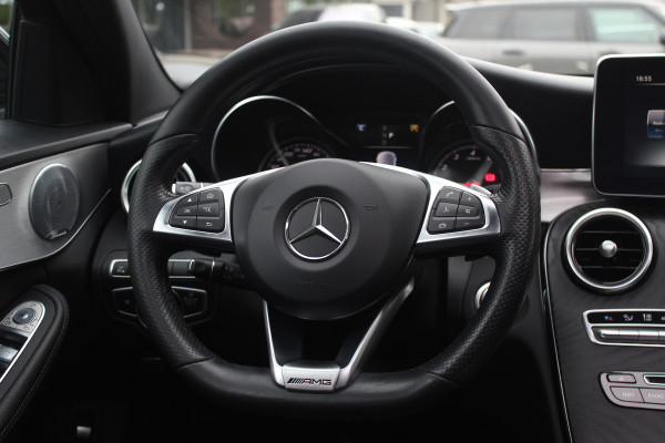 Mercedes-Benz C-Klasse 180 Sport Edition Premium Plus / Panoramadak / 360Camera / Burmester / Leder / 19'' / Sfeerverlichting / Memory seats / Nightpakket / Navigatie / Dodehoek / Cruise Control