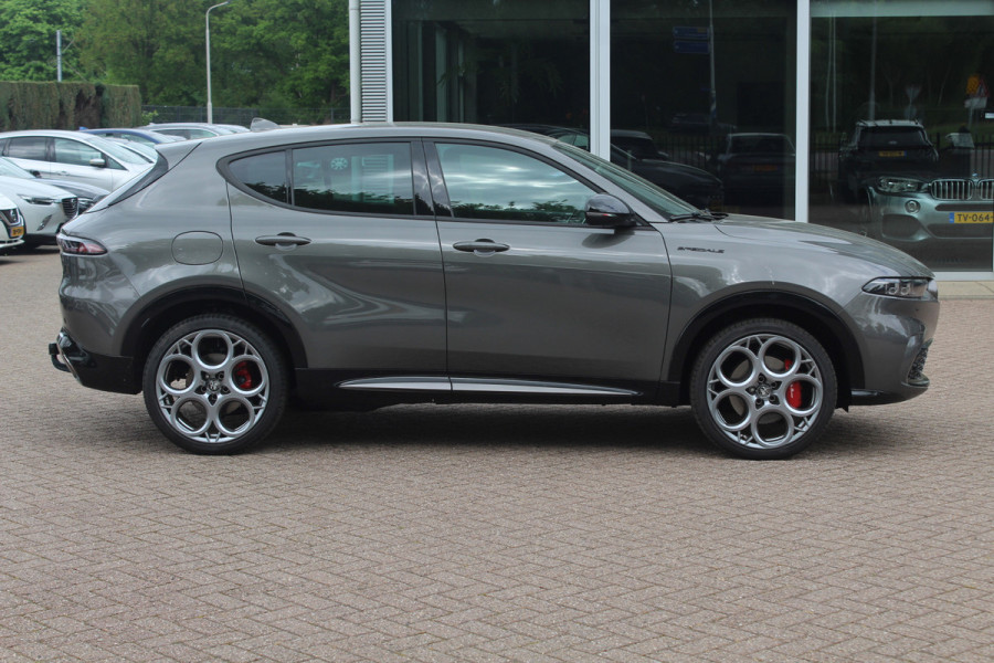 Alfa Romeo Tonale 1.3T PHEV Edizione Speciale / Trekhaak / Camera / Leder / Apple CarPlay / 20'' / Virtual Cockpit / Matrix LED / Keyless / DAB / ACC / Stuurverwarming