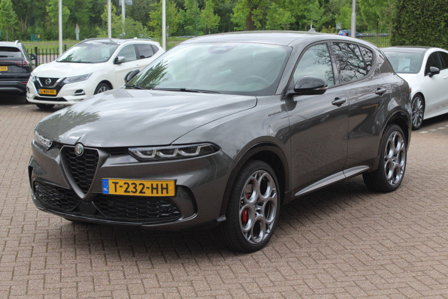 Alfa Romeo Tonale 1.3T PHEV Edizione Speciale / Trekhaak / Camera / Leder / Apple CarPlay / 20'' / Virtual Cockpit / Matrix LED / Keyless / DAB / ACC / Stuurverwarming
