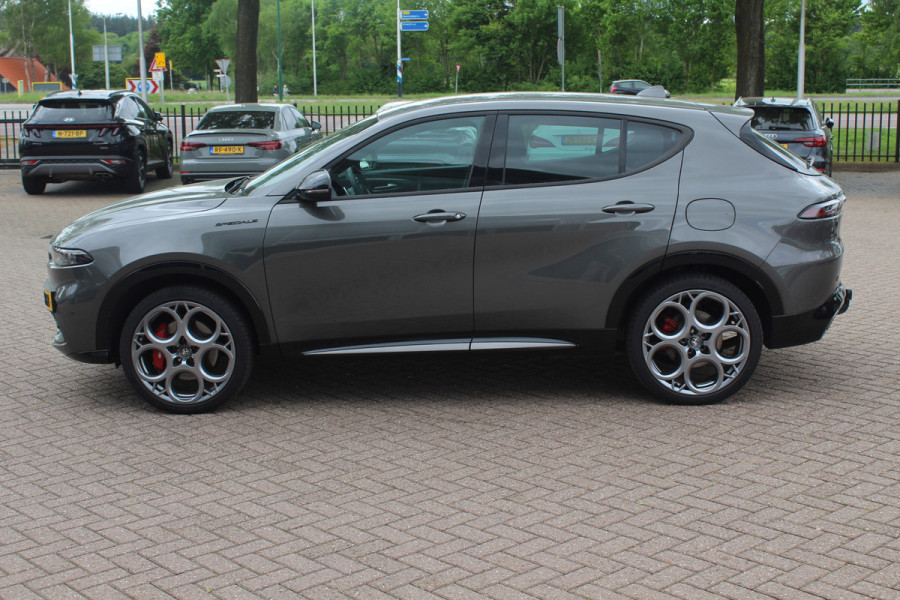 Alfa Romeo Tonale 1.3T PHEV Edizione Speciale / Trekhaak / Camera / Leder / Apple CarPlay / 20'' / Virtual Cockpit / Matrix LED / Keyless / DAB / ACC / Stuurverwarming