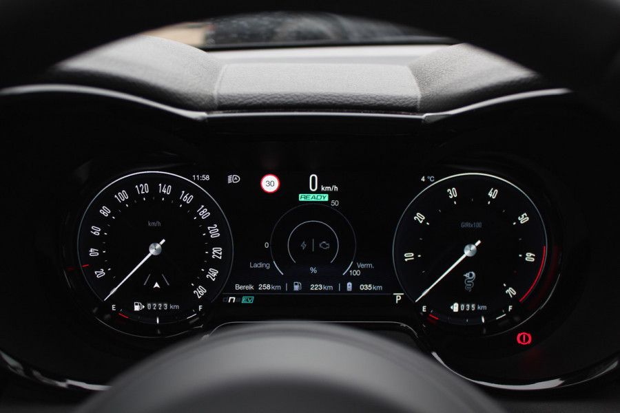 Alfa Romeo Tonale 1.3T PHEV Edizione Speciale / Trekhaak / Camera / Leder / Apple CarPlay / 20'' / Virtual Cockpit / Matrix LED / Keyless / DAB / ACC / Stuurverwarming