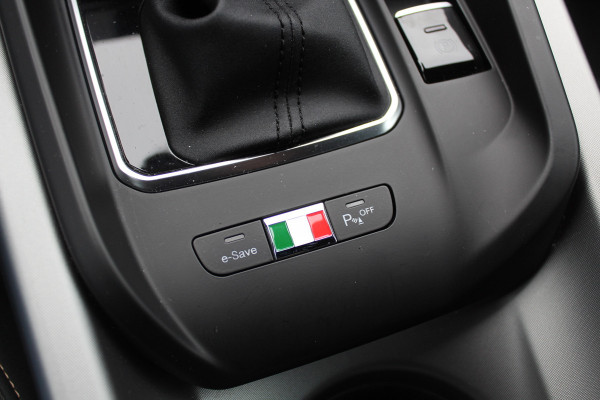 Alfa Romeo Tonale 1.3T PHEV Edizione Speciale / Trekhaak / Camera / Leder / Apple CarPlay / 20'' / Virtual Cockpit / Matrix LED / Keyless / DAB / ACC / Stuurverwarming