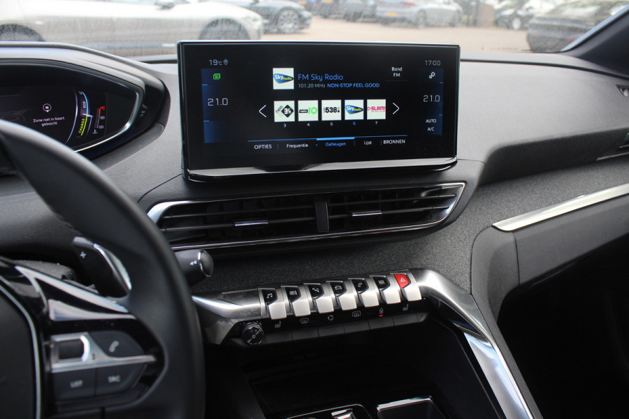 Peugeot 5008 1.2 Hybrid Allure Pack Business 7p. / Camera / Half leder / Navigatie / 18'' / Keyless / Dodehoek / Stoelverwarming / Cruise Control
