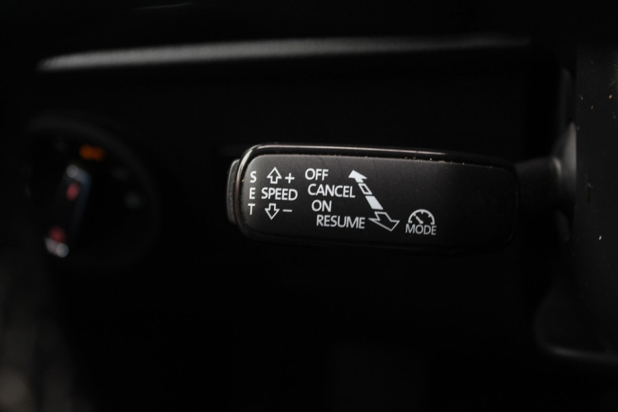 Seat Ateca 1.4 EcoTSI Xcellence / Camera / Navigatie / Cruise Control / LED Koplampen / 18'' / Getint glas
