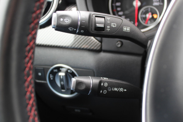 Mercedes-Benz B-Klasse 180 Business Solution AMG Upgrade Edition / Camera / Navigatie / 18'' / Stoelverwarming / Cruise Control