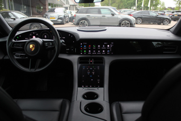 Porsche Taycan 79 kWh / SoH 95% / Panoramadak / Leder / Parkeerhulp V+A / 19'' / Stoelverwarming / DAB / Cruise Control