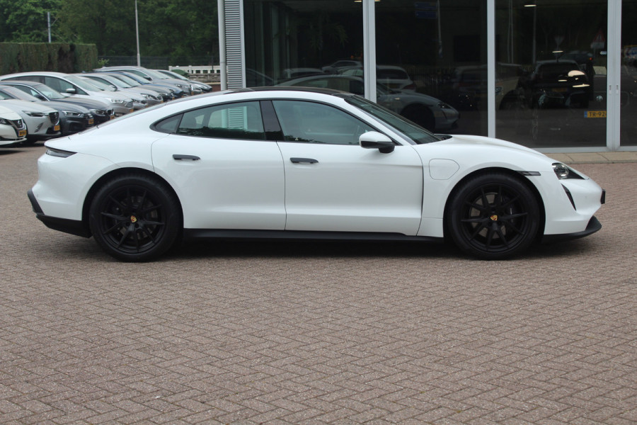 Porsche Taycan 79 kWh / SoH 95% / Panoramadak / Leder / Parkeerhulp V+A / 19'' / Stoelverwarming / DAB / Cruise Control