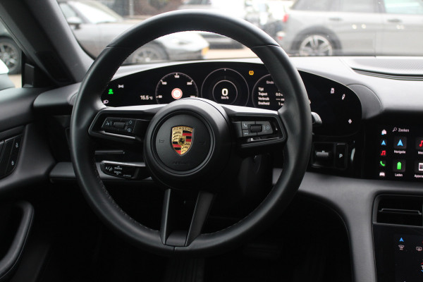 Porsche Taycan 79 kWh / SoH 95% / Panoramadak / Leder / Parkeerhulp V+A / 19'' / Stoelverwarming / DAB / Cruise Control