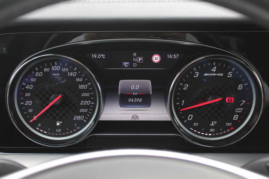 Mercedes-Benz E-Klasse Estate AMG 43 4MATIC Premium Plus / Panoramadak / 360Camera / Leder / Memory seats / 19'' / Luchtvering / Navigatie / Stoelverwarming