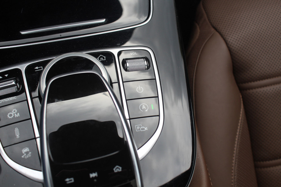 Mercedes-Benz E-Klasse Estate AMG 43 4MATIC Premium Plus / Panoramadak / 360Camera / Leder / Memory seats / 19'' / Luchtvering / Navigatie / Stoelverwarming