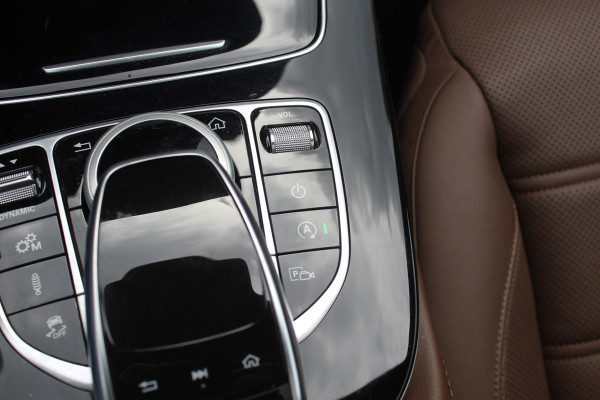 Mercedes-Benz E-Klasse Estate AMG 43 4MATIC Premium Plus / Panoramadak / 360Camera / Leder / Memory seats / 19'' / Luchtvering / Navigatie / Stoelverwarming