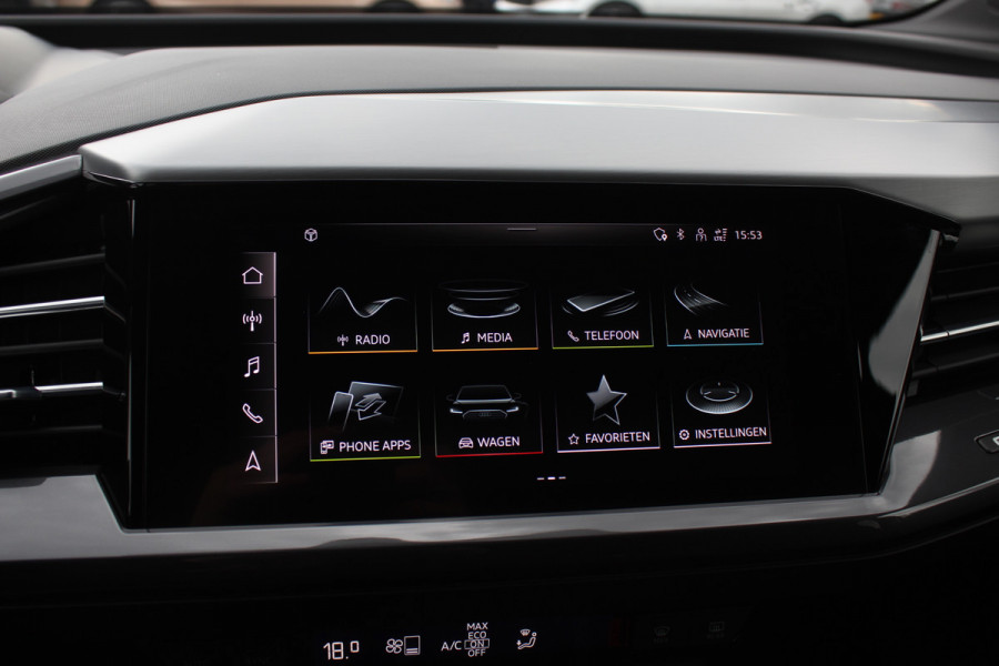 Audi Q4 e-tron 50 quattro Launch edition S Competition 77 kWh / SoH 95% / Camera / Head-up / 20'' / Keyless / RS Seats / Sonos audio / Stoelverwarming / Dodehoek / DAB / ACC / Warmtepomp