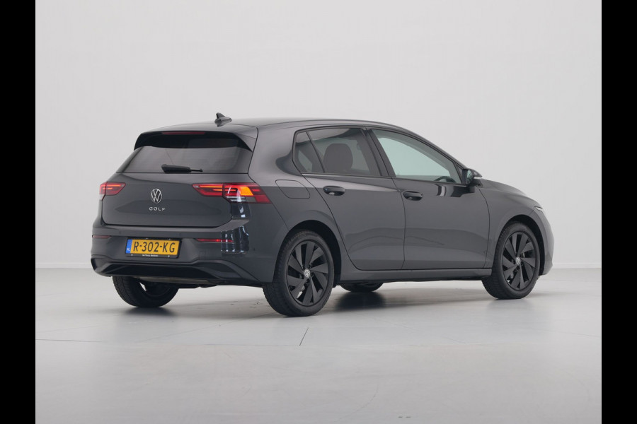 Volkswagen Golf 1.0 TSI 90pk Navi via App Pdc Clima Acc