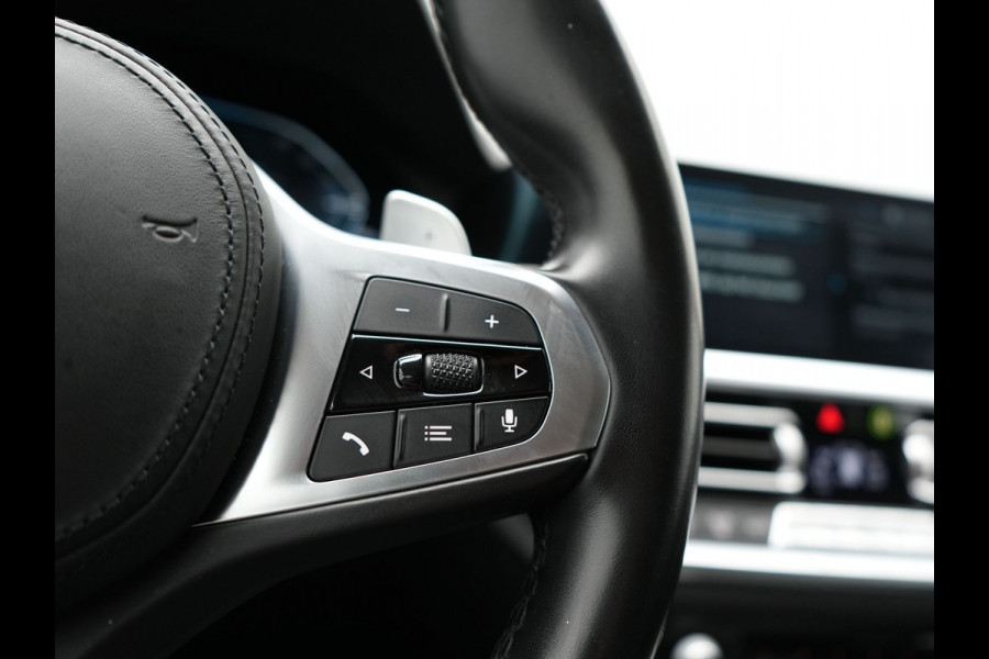 BMW 3 Serie Touring 330e Sportline Plug In Hybrid 293pk PHEV | Trekhaak af Fabriek | Laser LED | Head Up | Lederen Sportstoelen Verwarmd | Harman Kardon | Apple Carplay | Keyless |