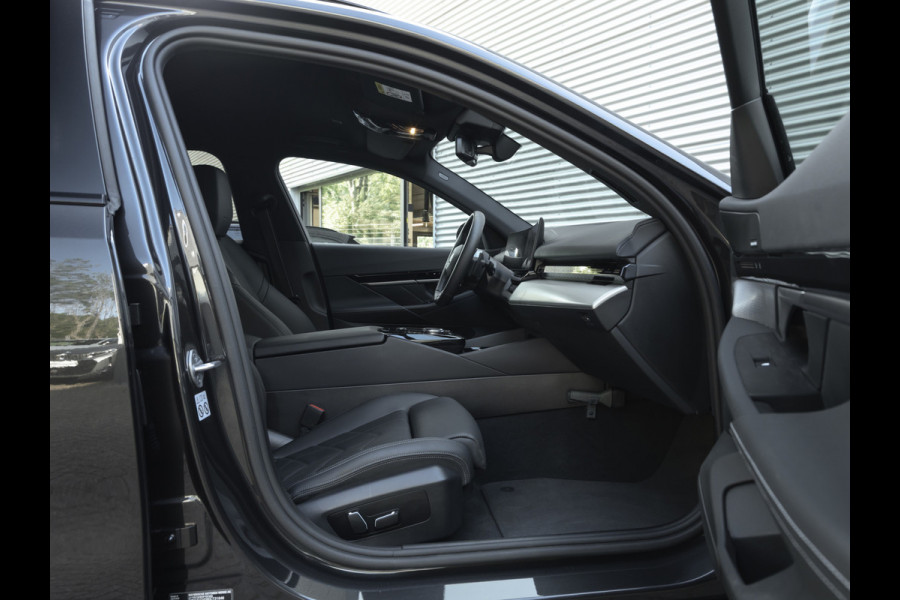 BMW 5 Serie Touring 530e M-Sport Pro - Trekhaak - Driving Ass Prof - Stoelventilatie - Head-up