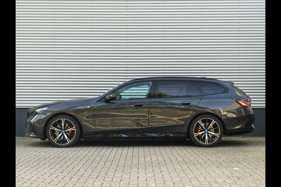 BMW 5 Serie Touring 530e M-Sport Pro - Trekhaak - Driving Ass Prof - Stoelventilatie - Head-up