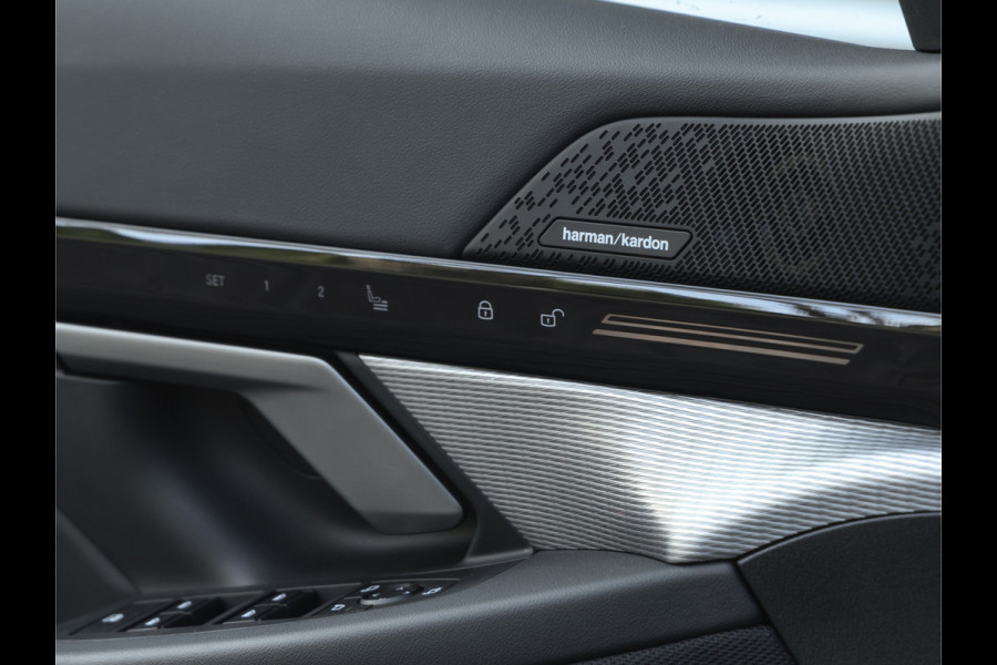 BMW 5 Serie Touring 530e M-Sport Pro - Trekhaak - Driving Ass Prof - Stoelventilatie - Head-up
