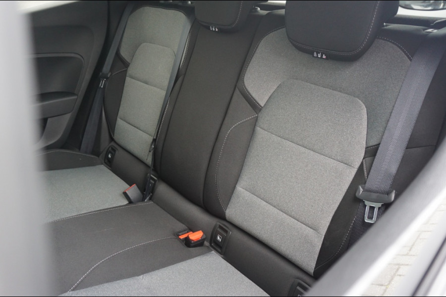 Mitsubishi Colt 90PK Intense CARPLAY | CLIMA | CAMERA | KEYLESS | CRUISE | LED!