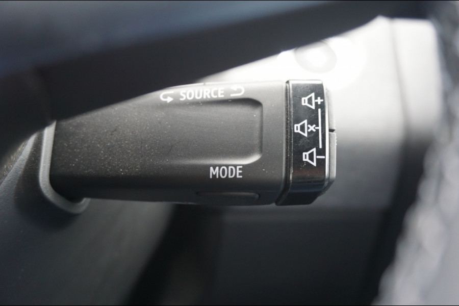 Mitsubishi Colt 90PK Intense CARPLAY | CLIMA | CAMERA | KEYLESS | CRUISE | LED!
