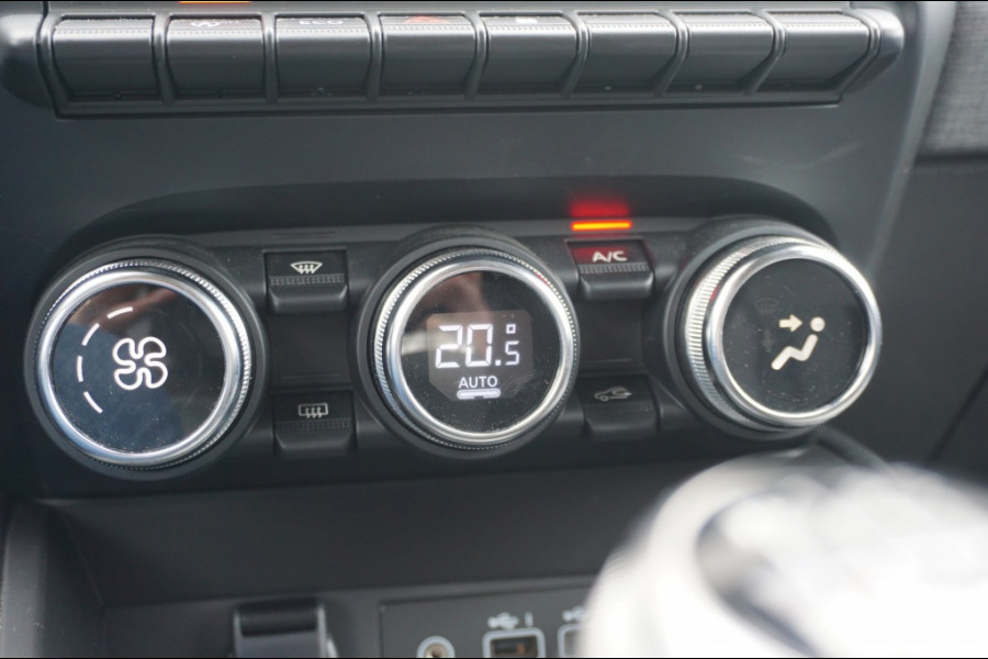 Mitsubishi Colt 90PK Intense CARPLAY | CLIMA | CAMERA | KEYLESS | CRUISE | LED!