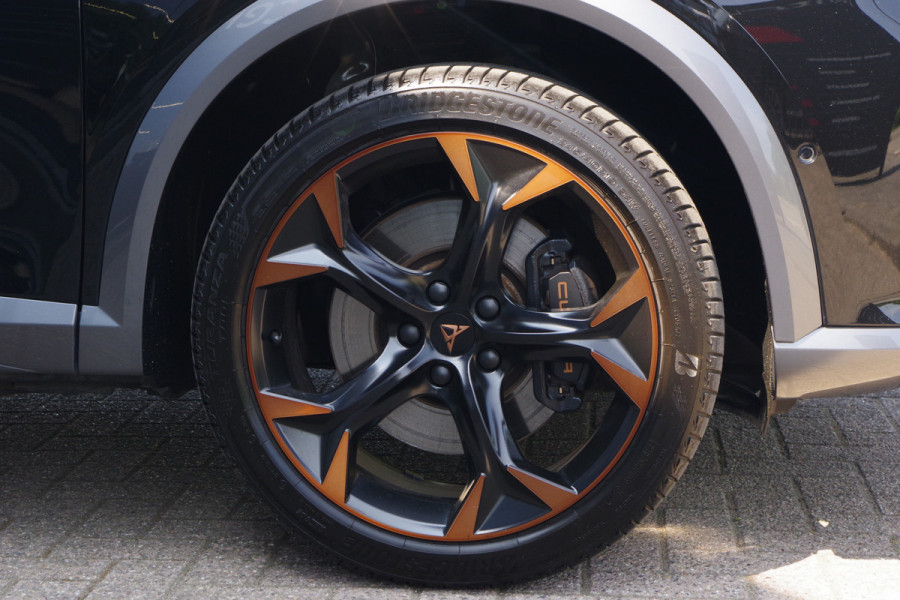 CUPRA Formentor 1.4 e-Hybrid VZ 245 PK Copper Edition PHEV, Groot-Navigatie, Adap. Cruise Control, Camera