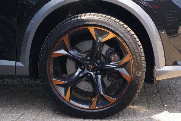 CUPRA Formentor 1.4 e-Hybrid VZ 245 PK Copper Edition PHEV, Groot-Navigatie, Adap. Cruise Control, Camera