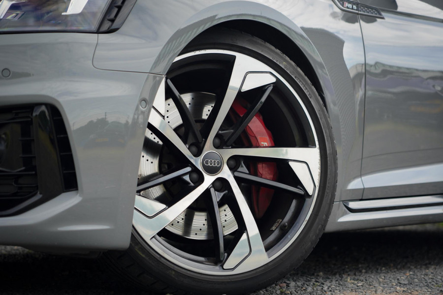 Audi A5 Coupé 2.9 TFSI RS 5 quattro Audi RS5 Coupé 2.9 TFSI A5 quattro / Miltek / Pano / ACC