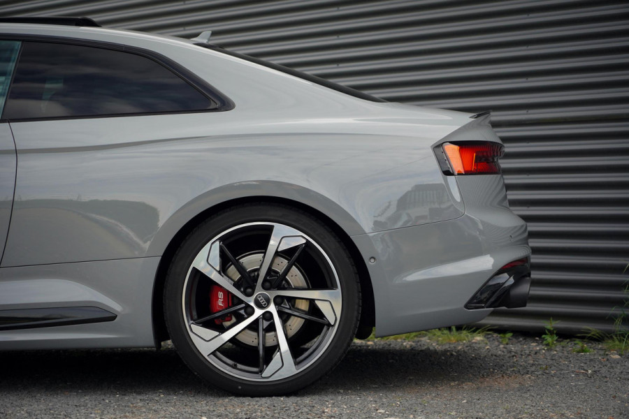 Audi A5 Coupé 2.9 TFSI RS 5 quattro Audi RS5 Coupé 2.9 TFSI A5 quattro / Miltek / Pano / ACC