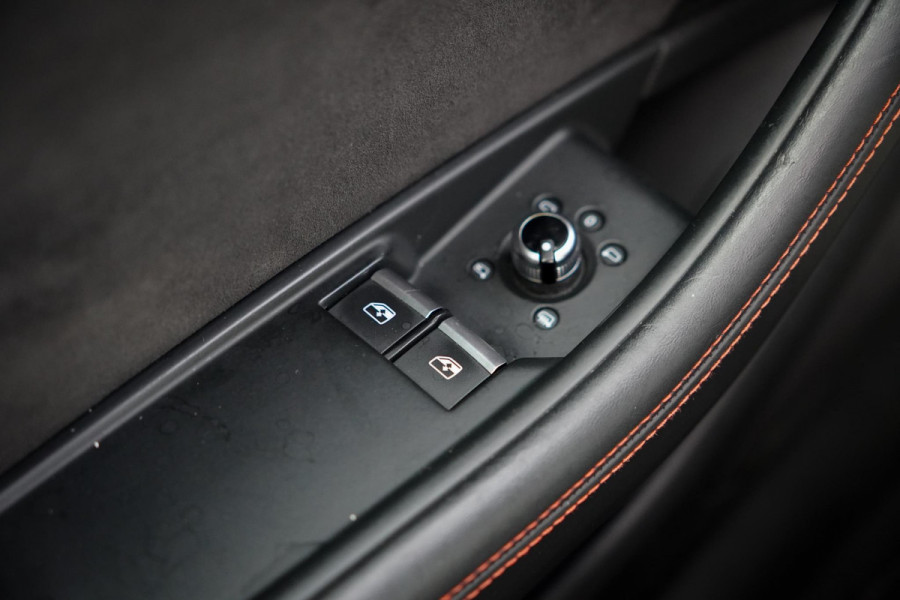 Audi A5 Coupé 2.9 TFSI RS 5 quattro Audi RS5 Coupé 2.9 TFSI A5 quattro / Miltek / Pano / ACC