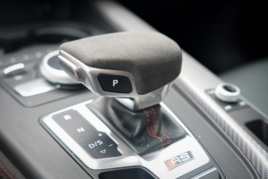 Audi A5 Coupé 2.9 TFSI RS 5 quattro Audi RS5 Coupé 2.9 TFSI A5 quattro / Miltek / Pano / ACC