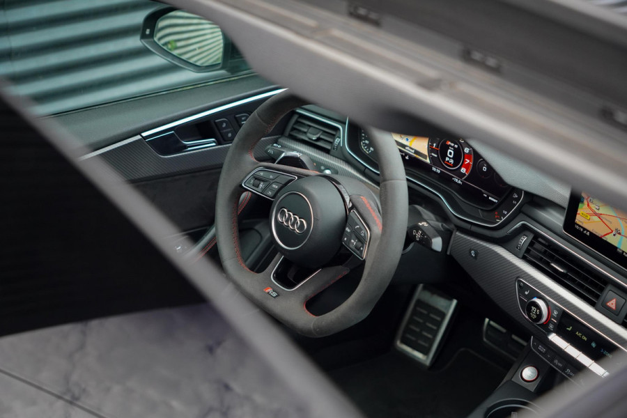 Audi A5 Coupé 2.9 TFSI RS 5 quattro Audi RS5 Coupé 2.9 TFSI A5 quattro / Miltek / Pano / ACC