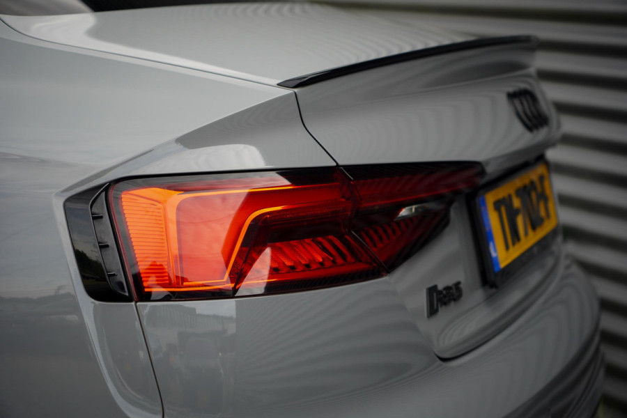 Audi A5 Coupé 2.9 TFSI RS 5 quattro Audi RS5 Coupé 2.9 TFSI A5 quattro / Miltek / Pano / ACC