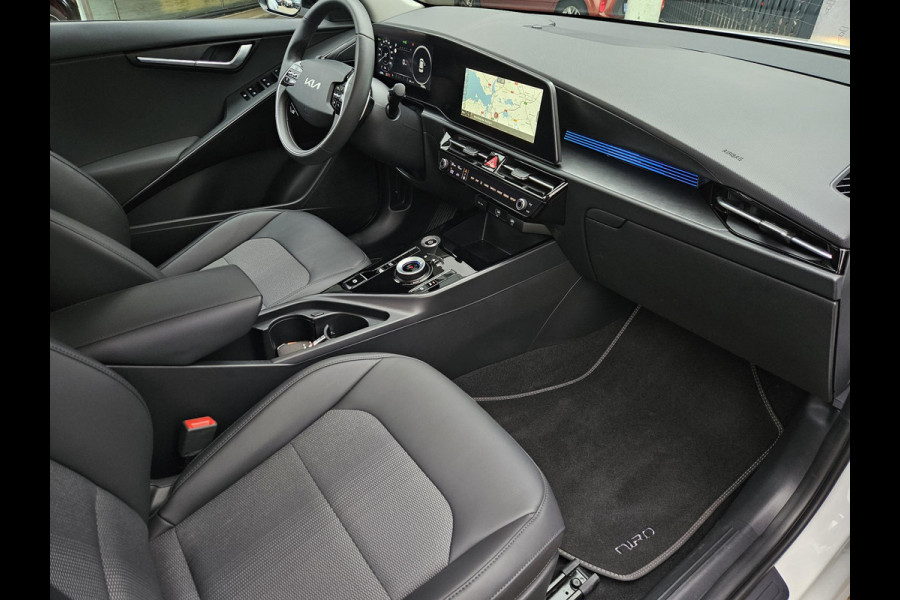Kia Niro EV DynamicLine 64.8 kWh Gratis Laadpaal | Adapt. Cruise | Camera | Climate Control | Carplay/Android Auto |