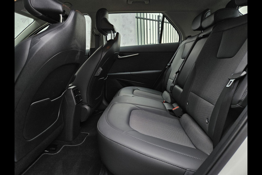 Kia Niro EV DynamicLine 64.8 kWh Gratis Laadpaal | Adapt. Cruise | Camera | Climate Control | Carplay/Android Auto |