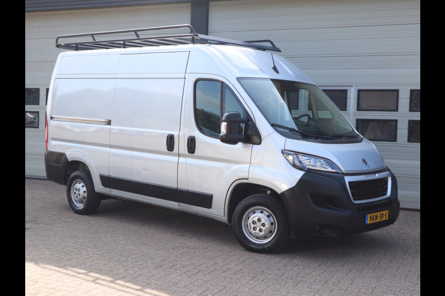 Peugeot Boxer 330 2.2 BlueHDi 141pk Euro 6 L2H2 - Imperiaal - Trekhaak - NAP