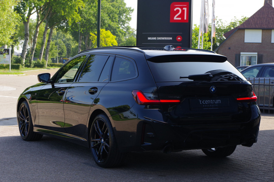 BMW 3 Serie Touring 330e xDrive 293 PK M-Sport Pro, Panoramadak, Elek. Trekhaak, Camera