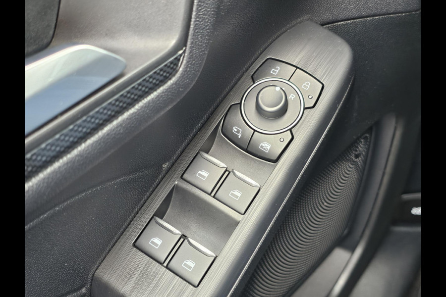 Ford Kuga 2.5 PHEV ST-Line | Winter Pack | Camera | Magnetic | Digitaal dashboard | Full led | Fabrieksgarantie tot 03-2029!