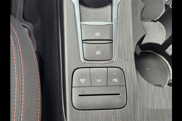 Ford Kuga 2.5 PHEV ST-Line | Winter Pack | Camera | Magnetic | Digitaal dashboard | Full led | Fabrieksgarantie tot 03-2029!