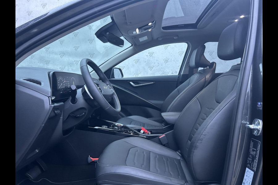Kia Niro EV DynamicPlusLine 64.8 kWh Gratis Laadpaal | HUD | Cruise | Camera | Open Dak | Stoel & Stuurverwarming | Key-Less | H-Leder |