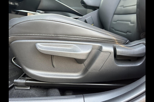 Kia Niro EV DynamicPlusLine 64.8 kWh Gratis Laadpaal | HUD | Cruise | Camera | Open Dak | Stoel & Stuurverwarming | Key-Less | H-Leder |