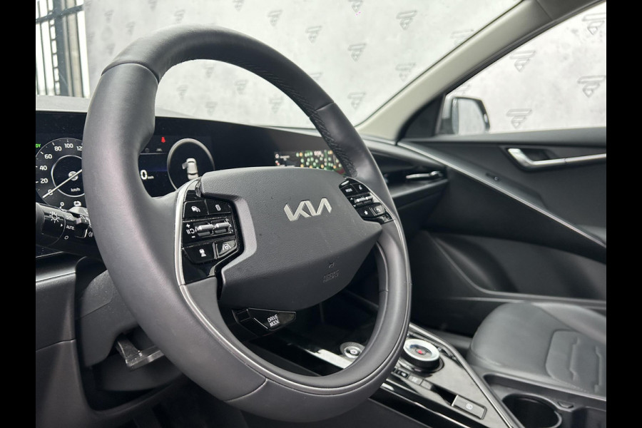 Kia Niro EV DynamicPlusLine 64.8 kWh Gratis Laadpaal | HUD | Cruise | Camera | Open Dak | Stoel & Stuurverwarming | Key-Less | H-Leder |