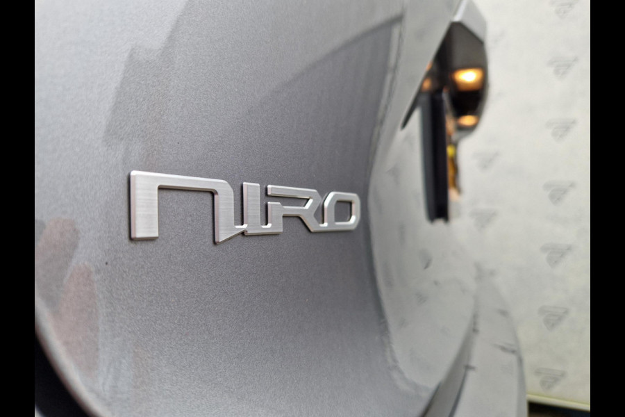 Kia Niro EV DynamicPlusLine 64.8 kWh Gratis Laadpaal | Open Dak | LED | Key-Less | BSD | HUD | Camera |