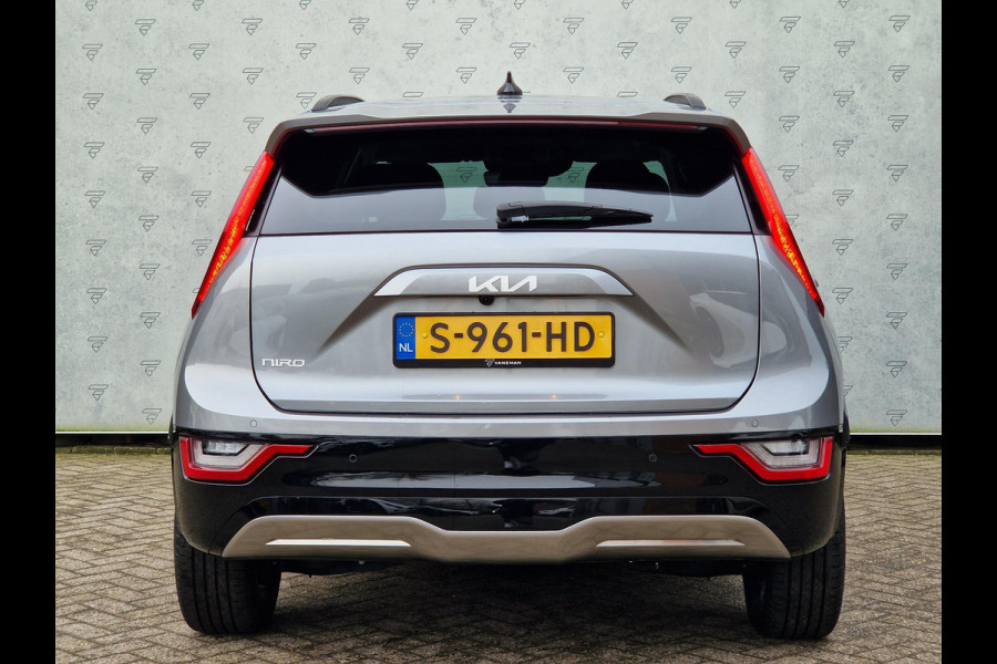 Kia Niro EV DynamicPlusLine 64.8 kWh Gratis Laadpaal | Open Dak | LED | Key-Less | BSD | HUD | Camera |