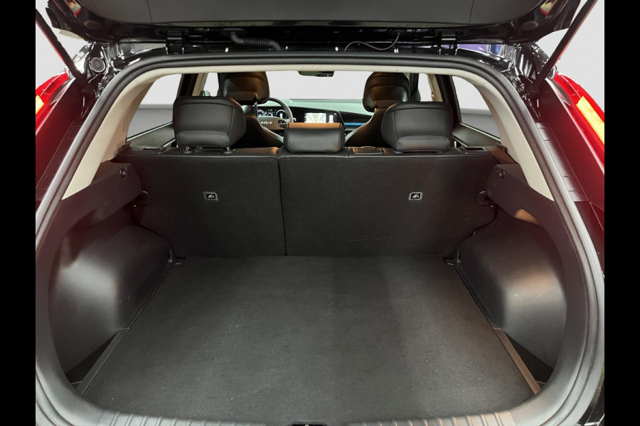 Kia Niro EV Edition Advanced 64.8 kWh Gratis Laadpaal | Automaat | Navi | Clima | Cruise | Stoel & Stuurverwarming | Leder | Schuif Kanteldak | Sensoren |