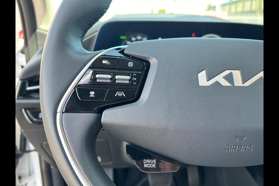 Kia Niro EV Edition Advanced 64.8 kWh Gratis Laadpaal | Automaat | Stoel & Stuurverwarming | Navi | Camera | Cruise | Sensoren |