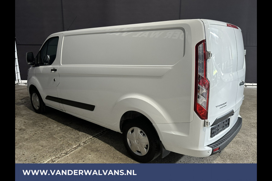 Ford Transit Custom 2.0 TDCI L2H1 Euro6 Airco | Navigatie | Camera | LED | Cruisecontrol | Verwarmde voorruit 2800kg trekvermogen, Stoelverwarming, Parkeersensoren, Bijrijdersbank